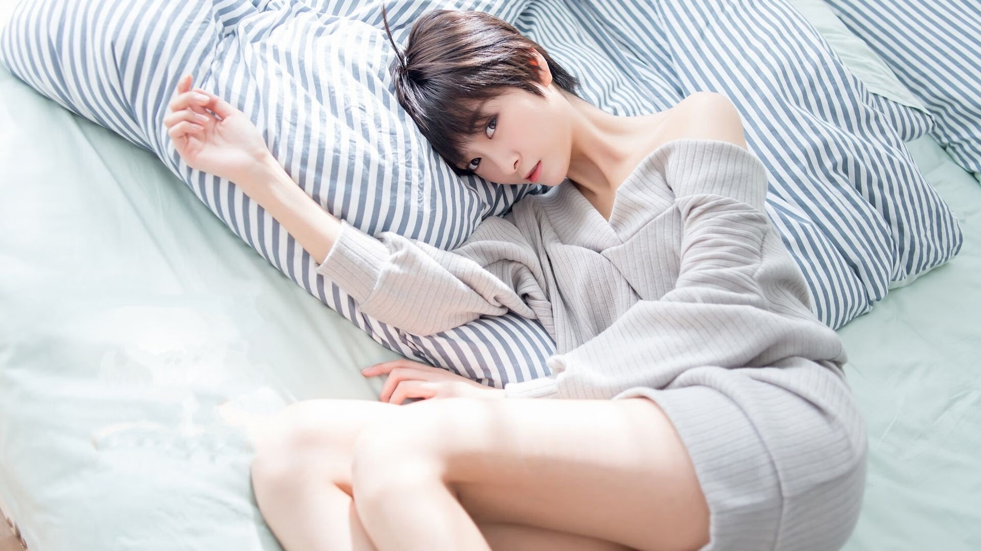 “高原极速:雪山顶端的生死搏杀”,高原 雪山