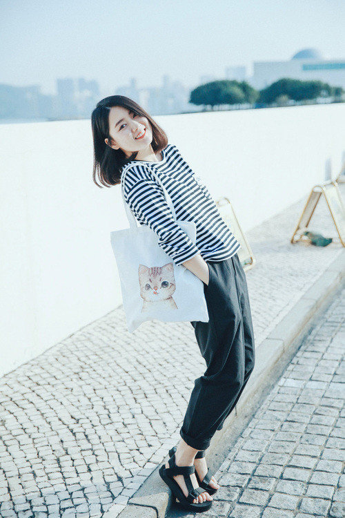 《福布斯》：巴西女足在奥运会小组赛中与西班牙队激战，巴西女足奥运会排名