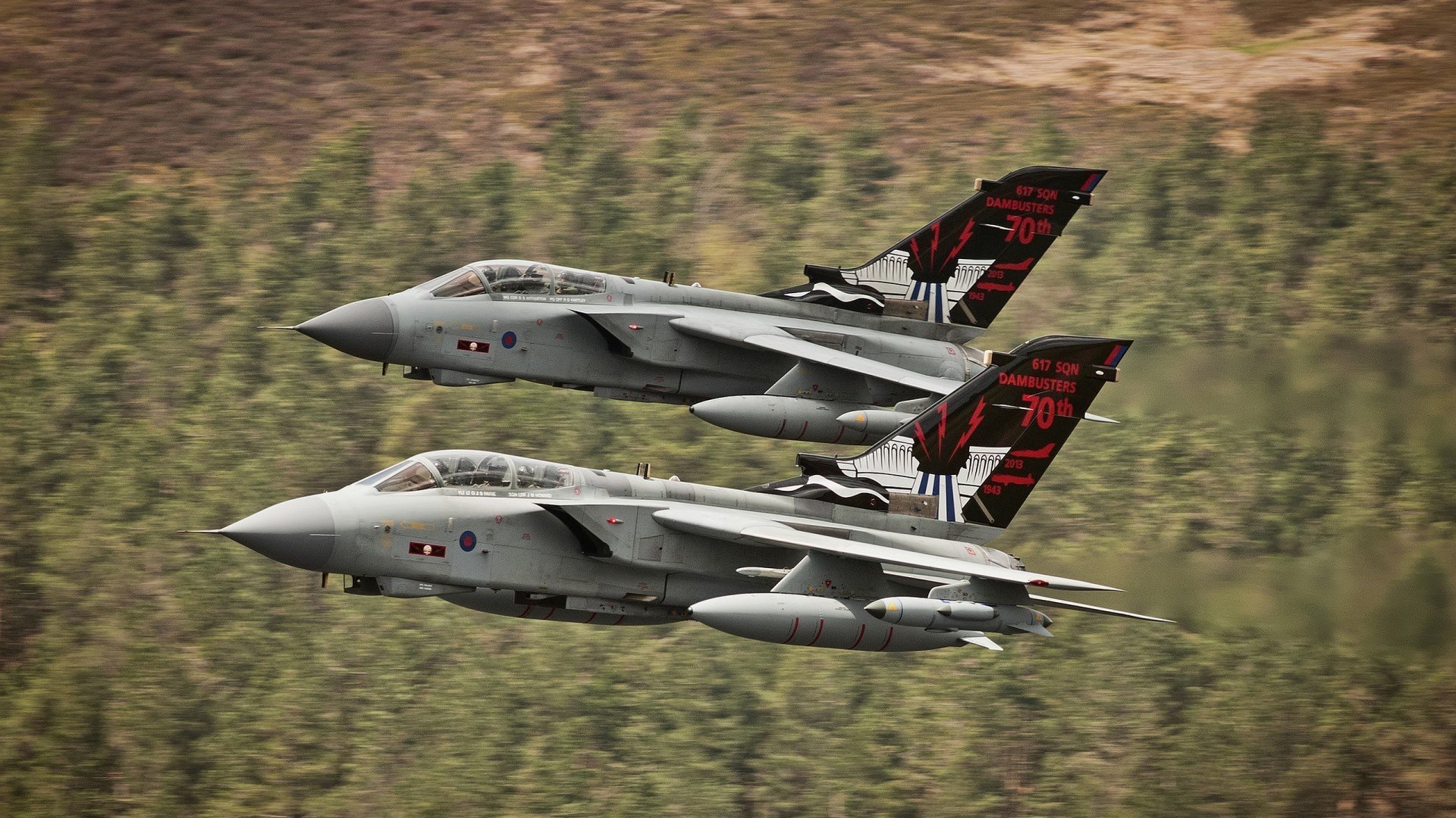 瑞士队在巴黎奥运会比赛中多次利用边路进攻,瑞士队2021