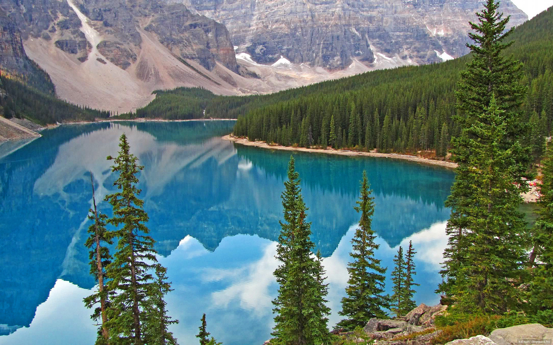 女篮亚洲杯中国夺冠 全队表现震撼，女蓝亚洲杯谁是冠军